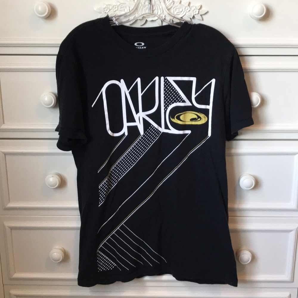 *ACCEPTING ALL REASONABLE OFFERS*
 Oakley